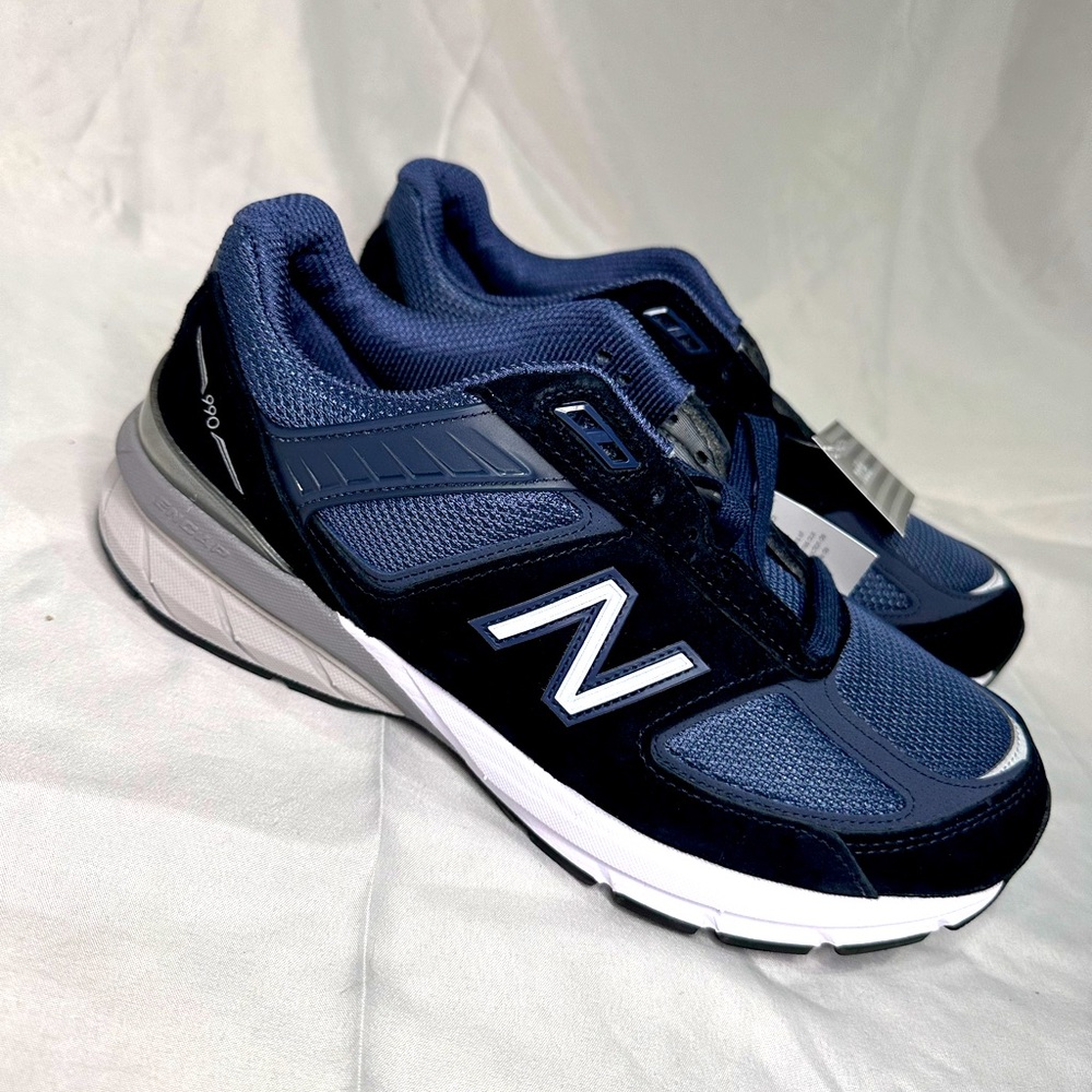 New balance 990. It was too wide for me